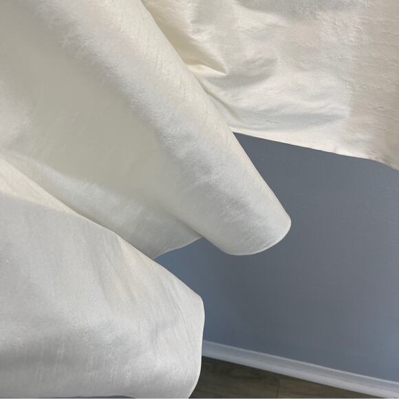 Sachin & Babi Dova Puffed One-Shoulder Bow Train Wrap Mini Dress - Picture 3 of 14